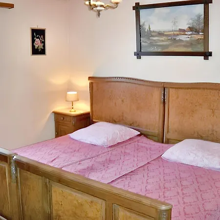 A Avec Terrasse Et Jardin *